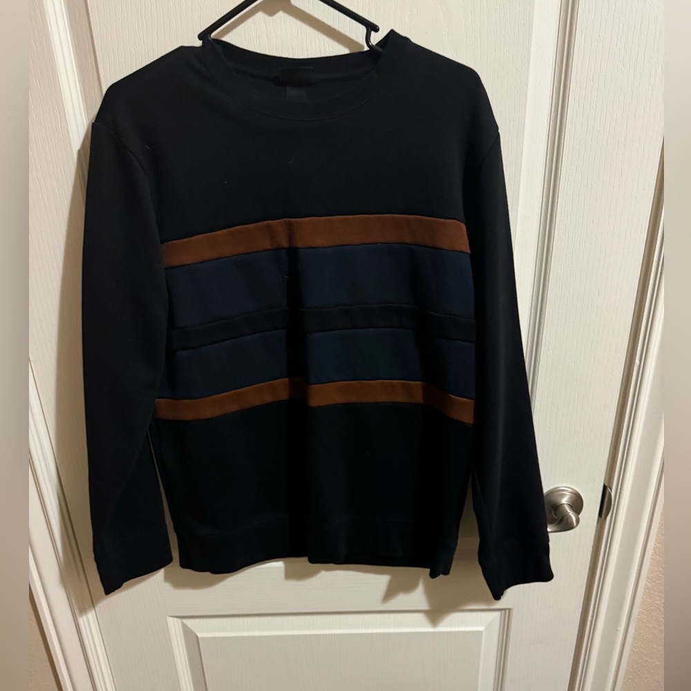 H&M Crew Neck size M
